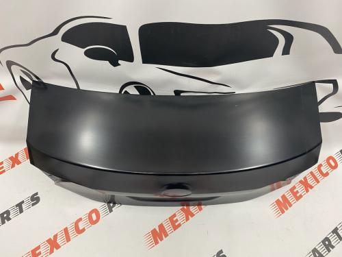 Кришка багажника USA Toyota Corolla 2014-2019 (64401-02850), аналог