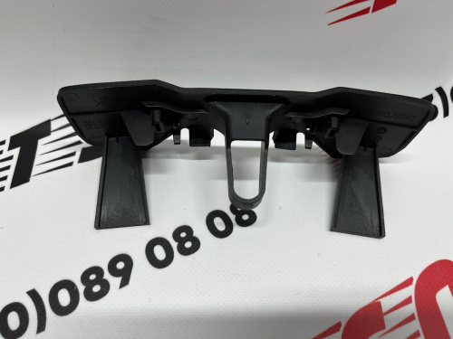 Кришка замка капота Mazda 3 2019-2021 (BDTS56627A), аналог