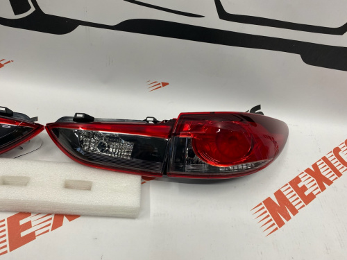 Ліхтарі комплект Mazda 6 2013-2016 (GJR9-51-150AK), аналог