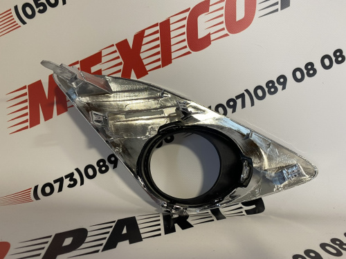 Рамка протитуманної фари ліва LE Toyota Camry 2012-2014 (5212706310 ), аналог
