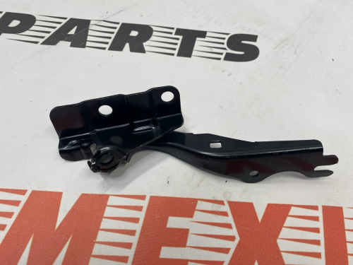 Петля капота ліва Mazda CX5 2012-2016 (KD5352420A ), аналог