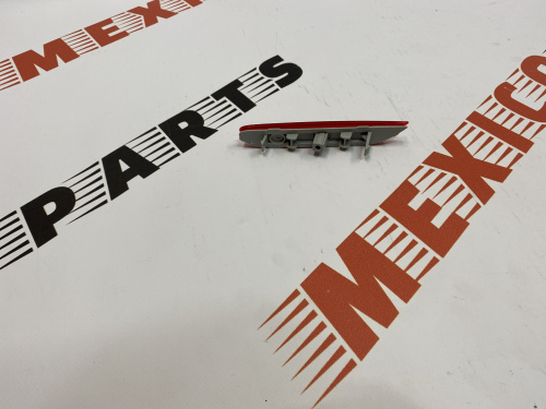 Катафот заднього бампера правий Mitsubishi ASX 2020- (8355A110), аналог