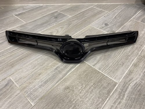 Решітка радіатора USA (компл.LE) Toyota Corolla 2014-2016 (5310002810) , аналог