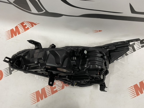 Фара правая LED USA Nissan Altima 2019-2021 (26010-6CA5B), аналог