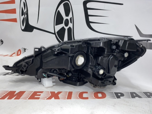 Фара правая LED Nissan Sentra 2016-2018 (26010-3YU5A), аналог