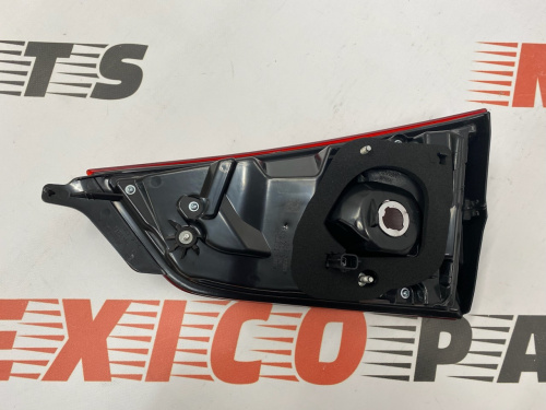 Фонарь в крышку левый Nissan Qashqai 2018-2021 (26555-hv05a), аналог