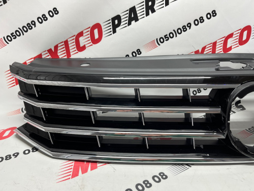 Решётка радиатора черная Volkswagen Passat B8 2016-2018 , аналог