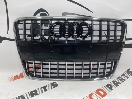 Решітка радіатора AUDI Q7 2010 -2015 (4L0853651HT94), аналог