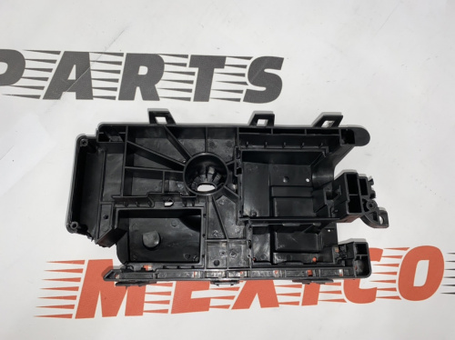 Корпус блоку запобіжника Chevrolet Cruze 2009-2015 (95963459), аналог
