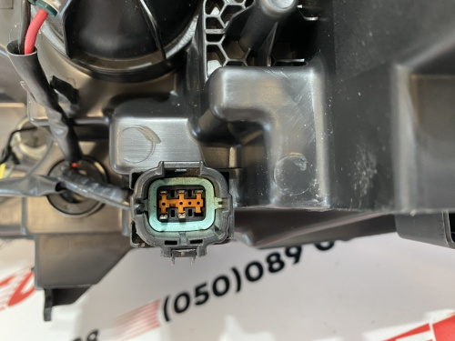 Фара правая USA Nissan Rogue Sport 2014-2018 (26060-6MA5A), аналог