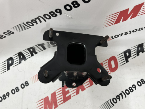 Пятак (кронштейн) правый заднего усилителя (вид 2) Nissan X-Trail(Rogue) 2014-2020 (H5210-4CCMA), аналог
