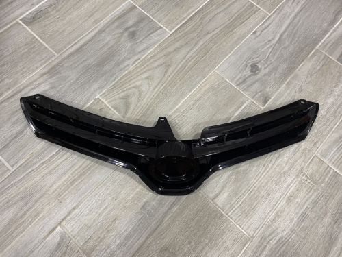 Решітка радіатора USA (компл.LE) Toyota Corolla 2014-2016 (5310002810) , аналог