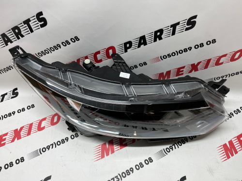 Фара правая с желтым катафотом Nissan Qashqai 2019-2021 (26010-6MR0A), аналог