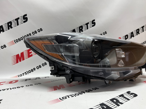 Фара права чорна Mazda CX5 2014-2017, аналог