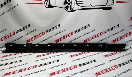 Накладка порога права Toyota RAV4 2019-2021 (75850-0R010), аналог
