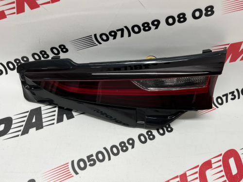 Ліхтар в кришку багажника правий 3 Mazda CX 30 2019+, аналог