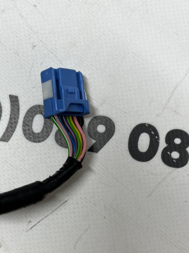 Дзеркало праве оригінал Tesla Model Y 2020-2024 (1609791-00-A)
