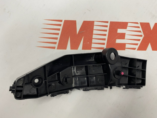 Кріплення переднього бампера праве Toyota RAV4 2019-2021 (52535-0R090), аналог