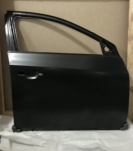 Двері передні праві Chevrolet Cruze 2008-2015 ( 95987758), аналог