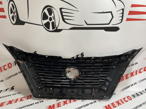Решітка радіатора під круглий дістрон Nissan X-Trail(Rogue) 2021- 2023 (623106RA0A), аналог