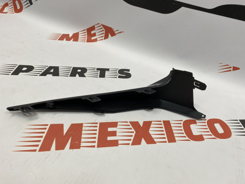 Накладка переднього бампера права Toyota Corolla 2020 (52112-02110), аналог