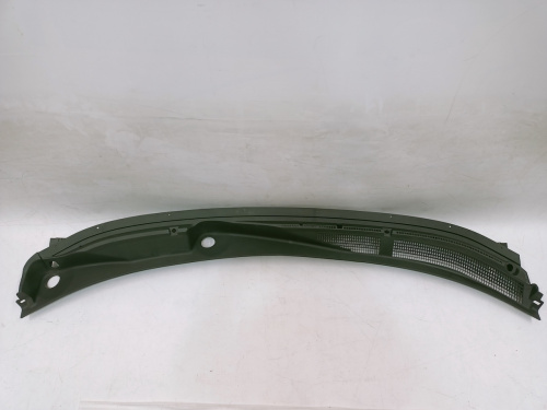 Жабо Nissan X-Trail(Rogue) 2014-2020 (66862-4BA0A), аналог