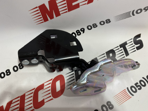 Петля капота лІва Tesla Model 3 2021-2023 (1643845-00-A), аналог