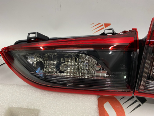 Фонари комплект Mazda 6 2017-2018 (GMN3-51-160BK), аналог