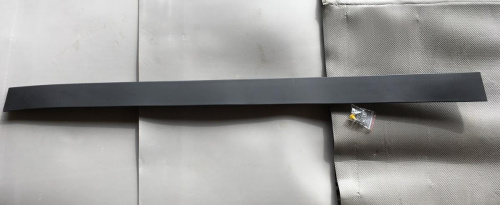 Накладка на двері передня права Tesla Model X 2015-2020 (103520200d)