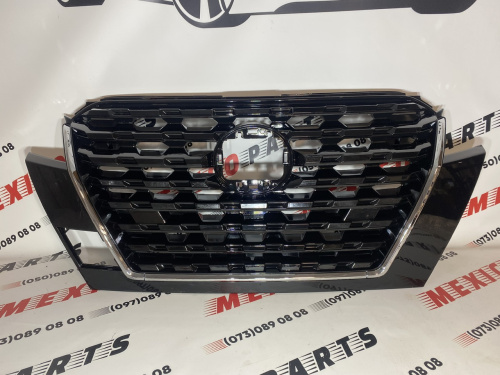 Решетка радиатора Nissan Kicks 2021- (623109VC5A), аналог