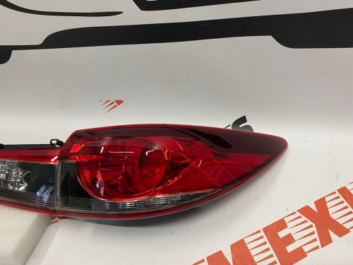 Фонари комплект Mazda 6 2013-2016 (GJR9-51-150AK), аналог