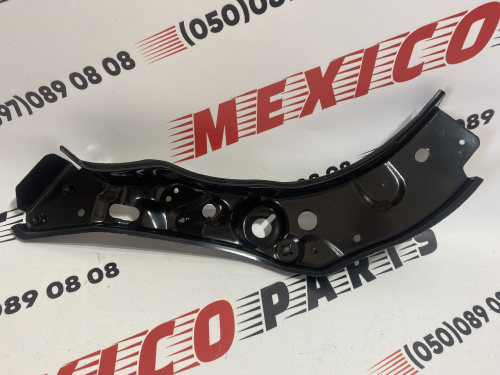 Кріплення передньої фари праве Mitsubishi ASX 2016-2019 (5256B178), аналог