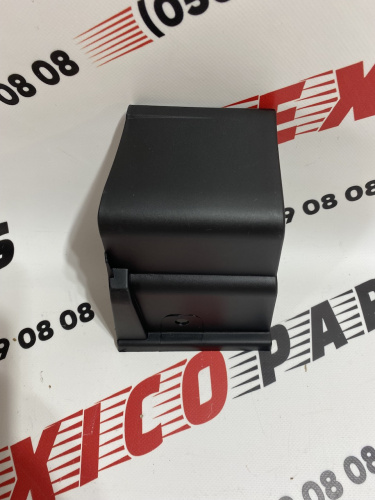 Накладка на передню арку нижня права Mazda CX-5 2022- (KPF151W70), аналог