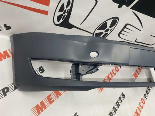 Бампер передний поврежден Volkswagen Passat B7 2012-2015 (561807217BGRU), аналог