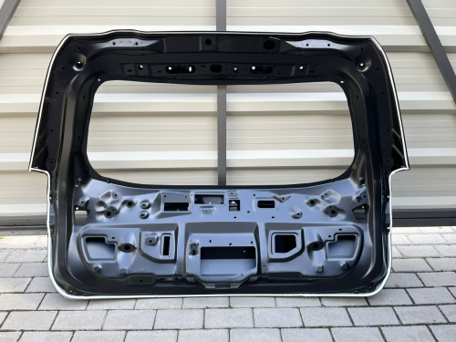 Кришка багажника Subaru Forester 2019- (60809SJ0009P), аналог