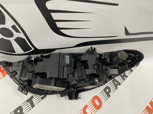 Фара правая led USA Ford Fusion 2017-2018 (HS7Z-13008-AB), аналог