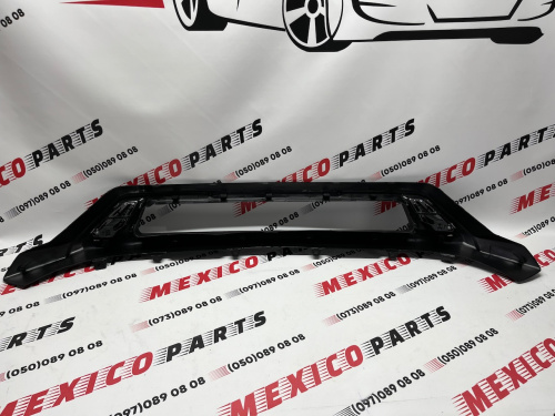Накладка переднього бампера чорна Mitsubishi Outlander 2019-2020 (6405A332HA), аналог