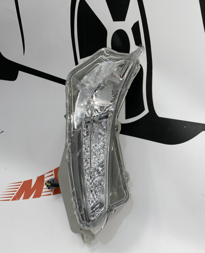 Денний ходовий вогонь з поворотником правий  LED USA Toyota Camry 2015-2017 (81430-06030), аналог