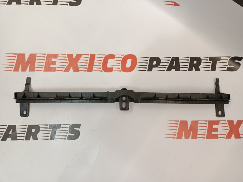 Крепление решетки Volkswagen Jetta 2012-2015 (5C6805706D), аналог