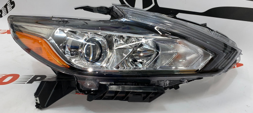 Фара правая USA Nissan Altima 2016-2018 (26010-9HS0A), аналог