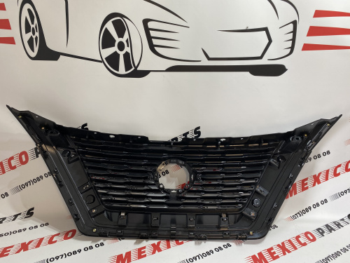 Решетка радиатора под круглый дистрон Nissan X-Trail(Rogue) 2021- (623106RA0A), аналог