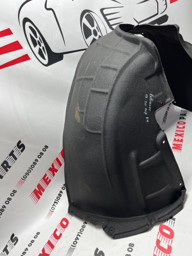 Підкрилок передній правий Chevrolet Equinox 2017-2021 (23462424), аналог