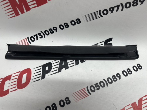 Пильник переднього крила лівий Mazda CX5 2014-2017 (KD5356916), аналог
