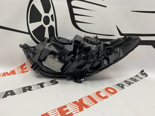 Фара права з led полоскою Ford Fusion 2017-2020 (HS7Z-13008-G), аналог