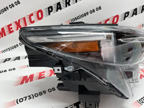 Фара права LED  Mazda CX 9 2016-2023 , аналог