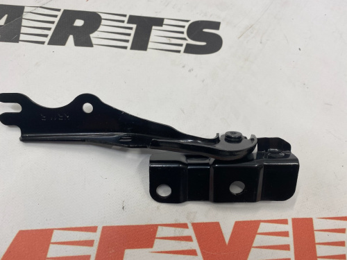 Петля капота права Mazda CX5 2012-2016 (KD5352410A ), аналог