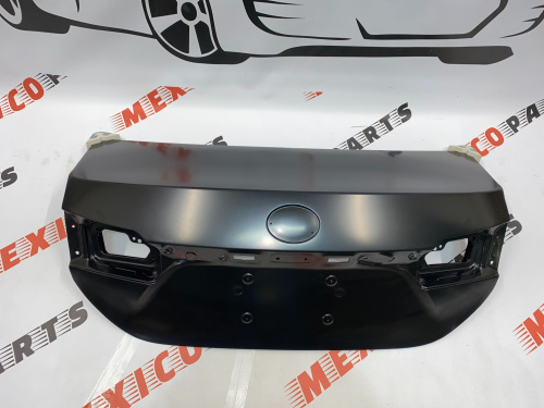 Кришка багажника  Europa Toyota Corolla 2014-2017 (64401-02B20), аналог