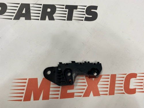 Кріплення переднього бампера праве маленьке  Mazda CX-5 2011-2016 (KD45500T1C), аналог