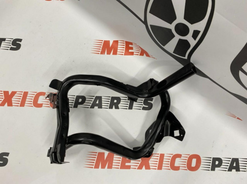 Кріплення фари праве Jeep Compass 2011-2016 (68079654AH), аналог