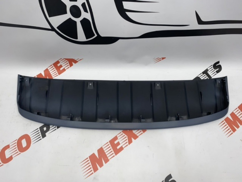 Накладка-спойлер переднього бампера AUDI Q7 2010-2015 (4L0807733B1RR), аналог